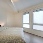 Cosy Proche Gare Apartamento *